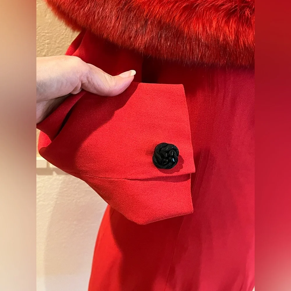 Vintage off-shoulder cocktail dress w/ fur trim. Fitted, lined, midi. Red. 10 - Picture 7 of 16